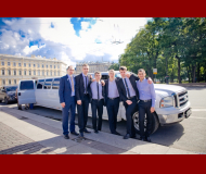 Аренда и прокат лимузинов! Заказ лимузинов, автомобилей, автобусов на свадьбу, Новый год, юбилей, корпоративную вечеринку